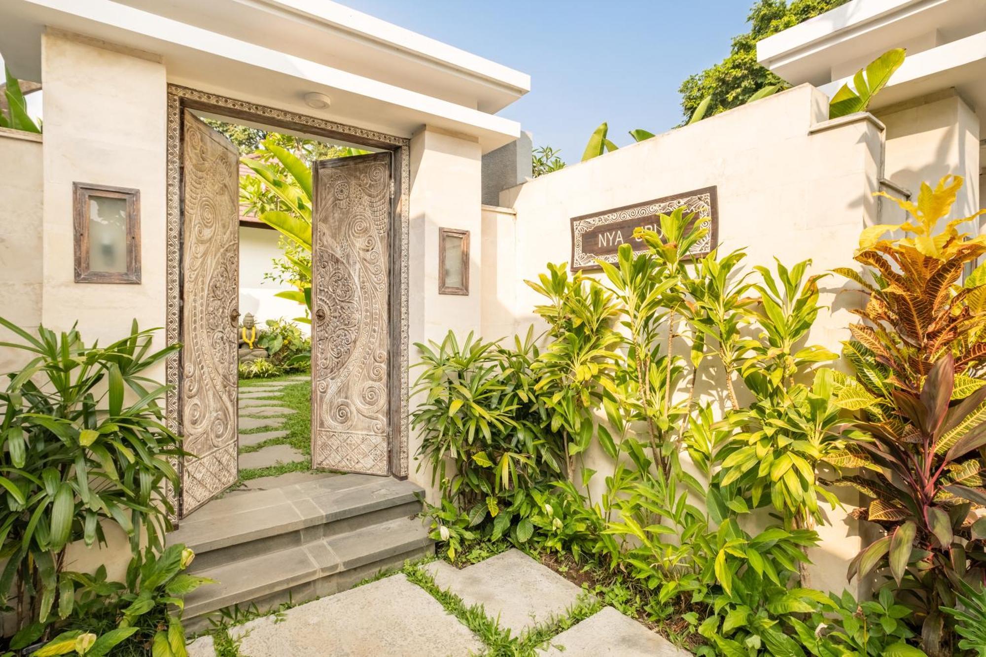 Villa Nya Ubud ภายนอก รูปภาพ